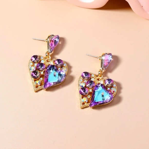 Rhinestone Heart Decor Drop Earrings - Picture 2 of 4